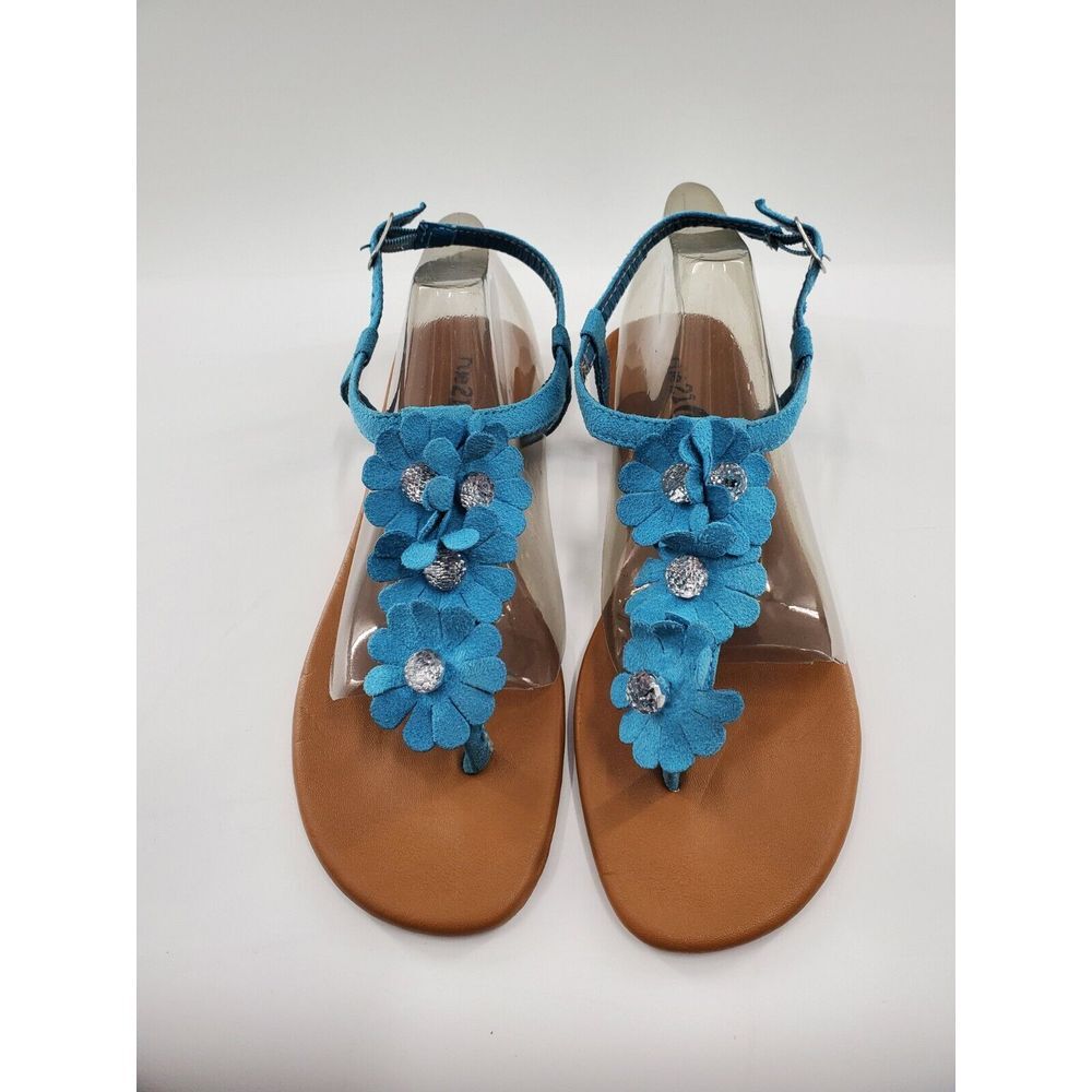Rue 21 etc! Women's Size 6/7 Turquoise Flower‎ Thong Sandals